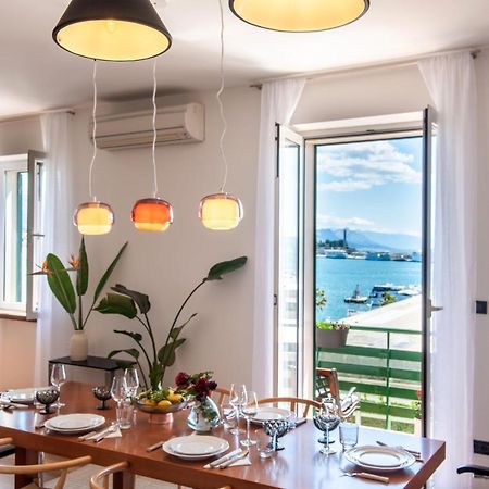 Airy Seafront 1920S Apartment Split Exterior photo